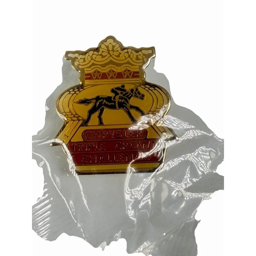 Vtg Preakness lapel pin Lot Of  19 Bundle Horse Race‎ Memorabilia Pimlico